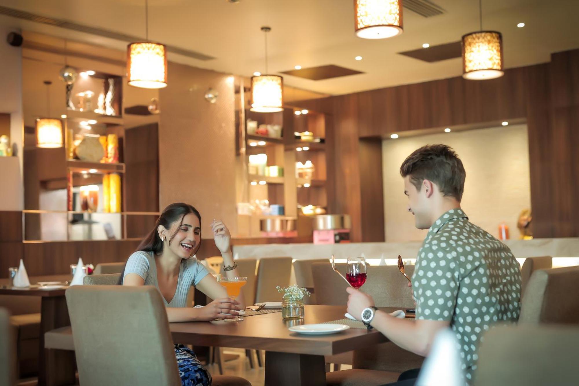 Bravura Gold Resort Мірут Екстер'єр фото