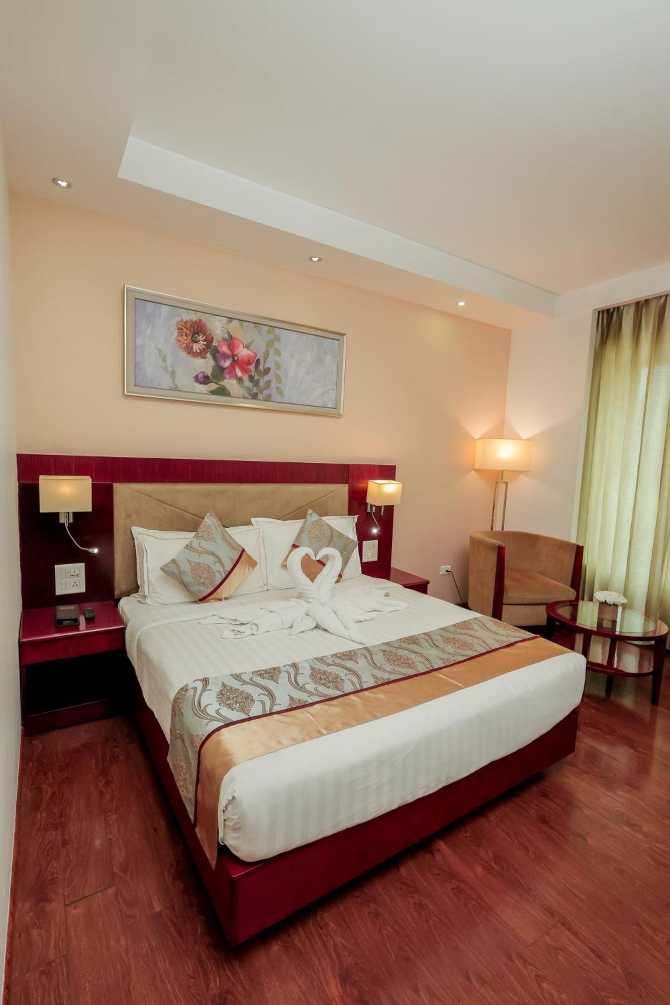 Bravura Gold Resort Мірут Екстер'єр фото